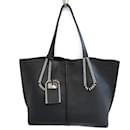 Tod's Women's Leather Tote Bag in Navy