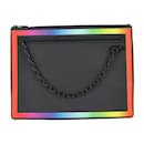 Bolso Clutch A4 Taiga Rainbow de Louis Vuitton