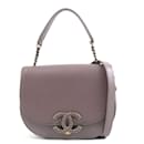 Bolso de hombro de cuero gris Chanel