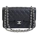 Borsa a spalla in pelle caviar nera Chanel