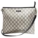 Bolso de Hombro GG Supreme 388924 de Gucci