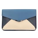 Bolsa clutch de couro azul Fendi 2Jours