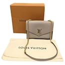 My Lock Me Chain Schultertasche von Louis Vuitton