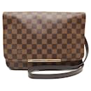 Louis Vuitton Damier Hoxton GM Shoulder Bag