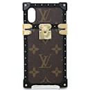 Louis Vuitton Eye Trunk Light iPhone X/XS Bumper Case