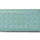 Portefeuille Long Bottega Veneta en Bleu Clair