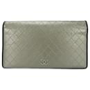 Chanel Metallische Silber Lange Brieftasche