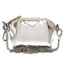 Bolso de hombro de cuero Baby Antigona de Givenchy