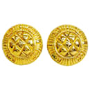 Pendientes de oro Chanel