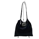 Sac à épaule en nylon noir Fendi