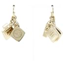 Pendientes Charm 3P de Chanel