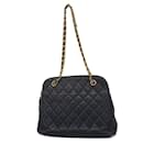 Sac à épaule en cuir caviar noir Chanel