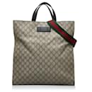 Bolsa tote suave conversível Gucci GG Supreme bege