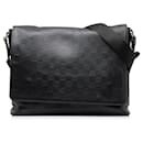 Bolso cruzado District MM Damier Infini negro de Louis Vuitton