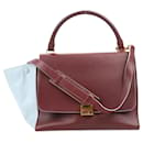 Sac à main en cuir Trapeze Medium 2Way en bordeaux et bleu - Céline