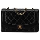 Bolsa de Ombro Chanel Diana 25 Coco Mark com Corrente