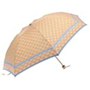 Parapluie pliant en toile Macadam CELINE en nylon beige Auth 81000 - Céline