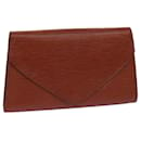 LOUIS VUITTON Epi Art Deco Clutch Tasche Braun M52633 LV Auth 82376 - Louis Vuitton