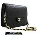 CHANEL Petit Sac à Chaîne Épaule Pochette Noir Matelassé Rabat Cuir d'Agneau - Chanel