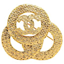 Broche Triple Círculo CC Baño de Oro Chanel