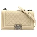 Bolso de hombro Chanel Boy con cadena Chanel