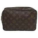 Clutch Bag Trousse de Toilette Louis Vuitton