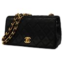 Sac à épaule en agneau noir Chanel