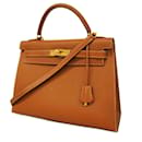 Sac à main Hermes Kelly 32 en or - Hermès