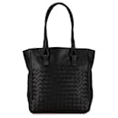 Bolso Intrecciato negro de Bottega Veneta