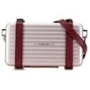 Pochette personnelle en aluminium Dior Pink x Rimowa avec bandoulière