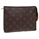 LOUIS VUITTON Monogram Poche Toilette 19 Pouch M47544 LV Auth ar12065 - Louis Vuitton