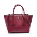 Borsa in pelle bordeaux Prada