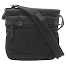 Bolso de hombro de nylon negro Prada