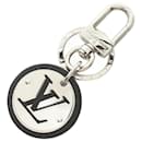 Chaveiro Louis Vuitton LV Circle Charm