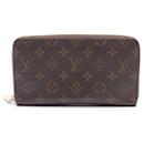 Louis Vuitton Zippy Organizer Long Wallet