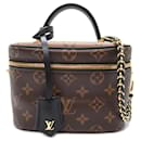 Louis Vuitton Vanity NV PM Schultertasche