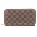 Carteira Zippy Damier Ebene Louis Vuitton