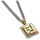 Pendentif de collier pour homme Fendi en palladium et or