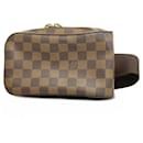 Damier Geronimos Umhängetasche von Louis Vuitton