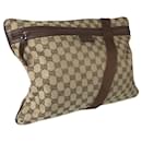 Gucci Schultertasche aus braunem GG-Canvas