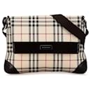 Bolsa transversal com aba em xadrez Burberry na cor bege