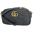 Bolsa de ombro de couro Gucci GG Marmont