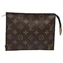 LOUIS VUITTON Monogram Poche Toilette 19 Pouch M47544 LV Auth yk13887 - Louis Vuitton