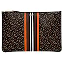 Burberry Beiger und Brauner Streifen Clutch Tasche