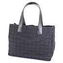 Borsa a mano Chanel New Travel Line Tote MM nera