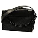 Bolsa de Ombro Louis Vuitton Taurillon Soft Trunk M55702 Noir