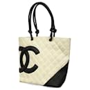 Bolsa tote Chanel Cambon em couro de cordeiro branco