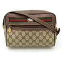 Pochete e bolsa de ombro em PVC da linha Sherry da Gucci para mulheres