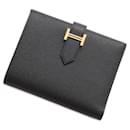 Portefeuille bi-fold Hermes en cuir Epsom noir - Hermès