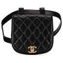 Bolso de cinturón de piel de cordero acolchado negro Chanel CC